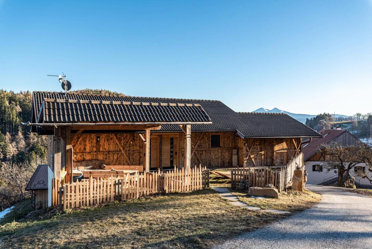 Aschnerhof Holzherz 克拉博 外观 照片